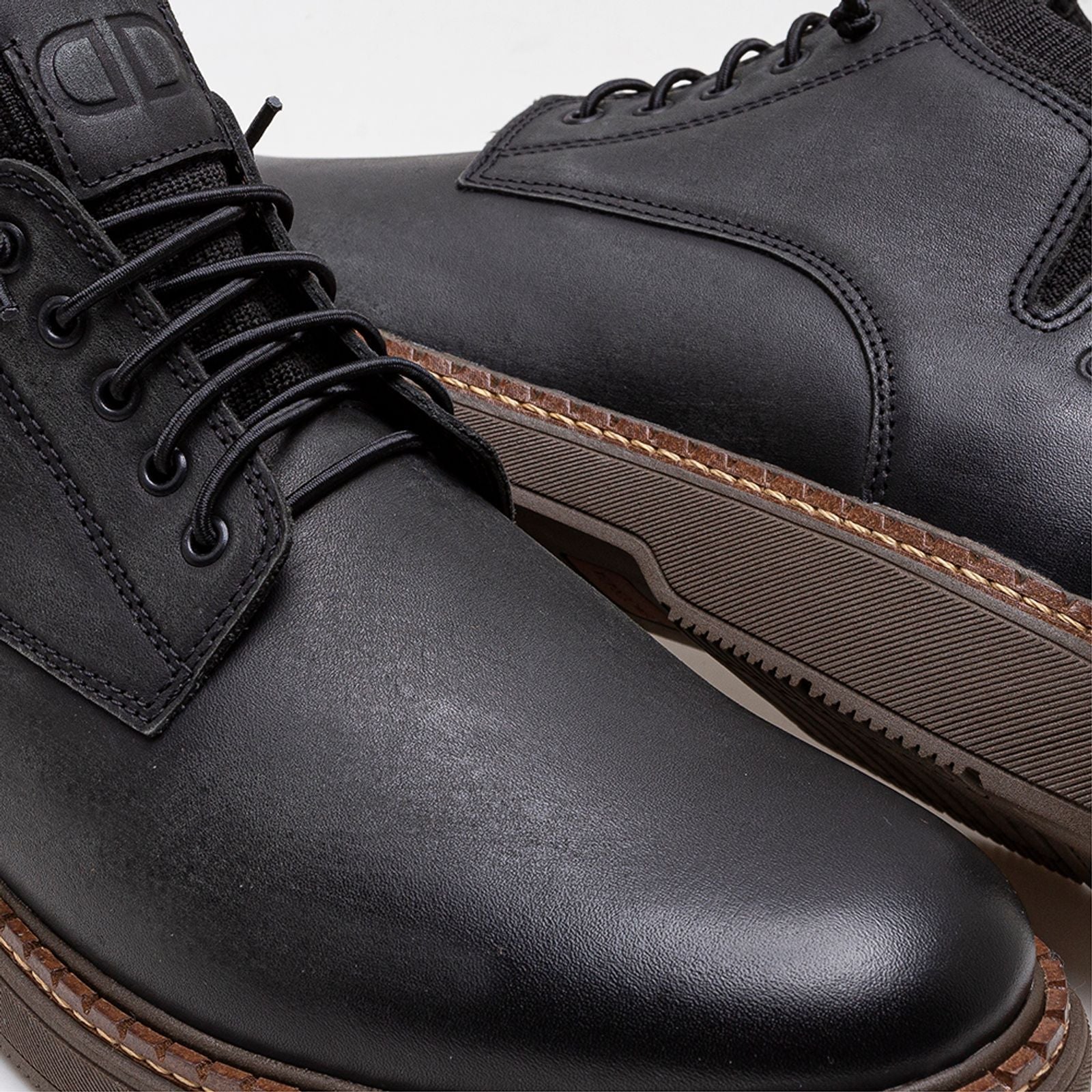 Bota Garage Lock Preto - Image 3