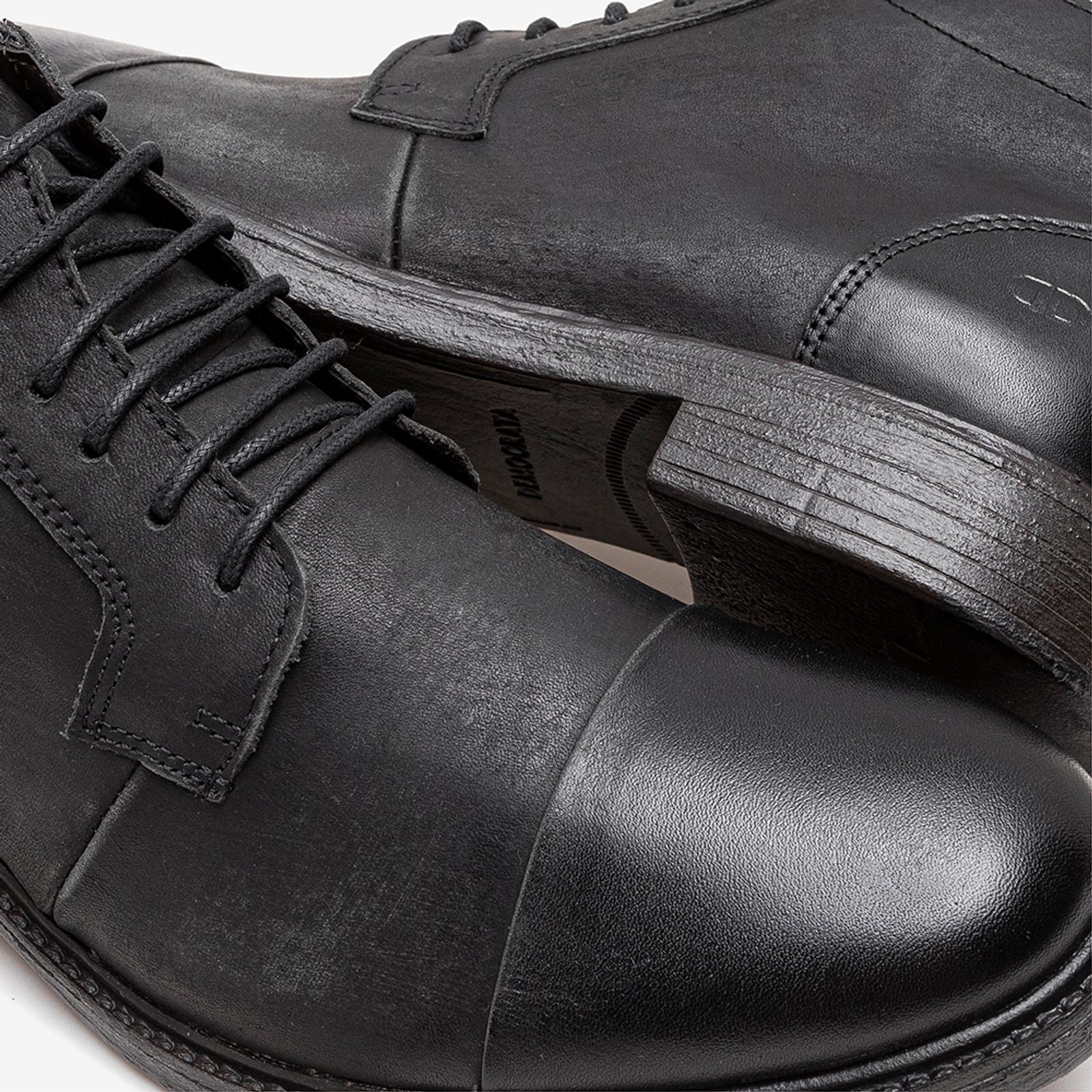 Bota Rust Garage Preto - Image 3