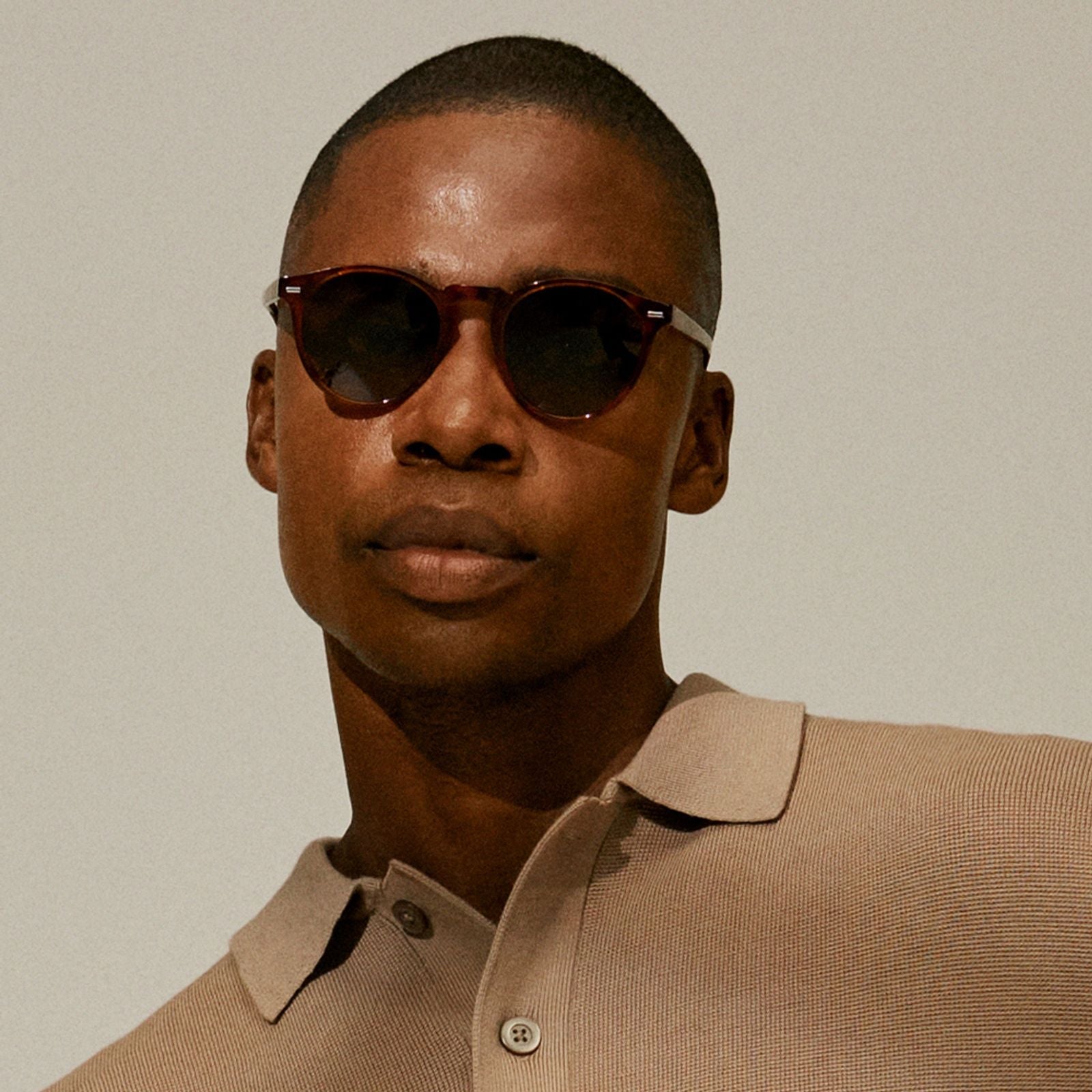 Óculos Escuro Ambar Democrata - Image 5